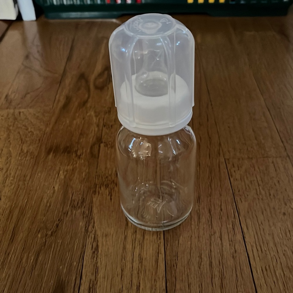 Life factory 4oz baby bottles
